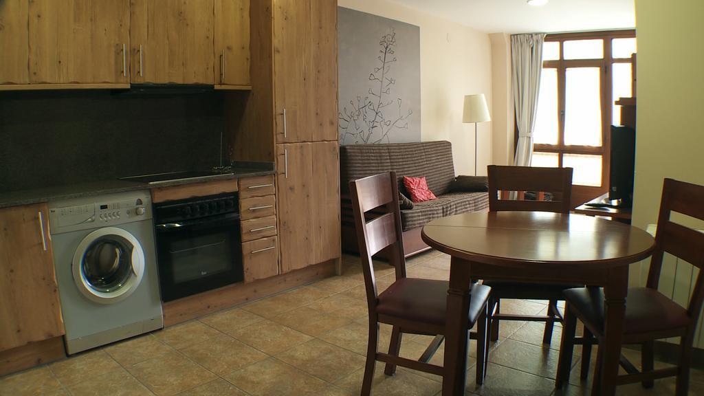 Anticforn Apartment Bohí Стая снимка